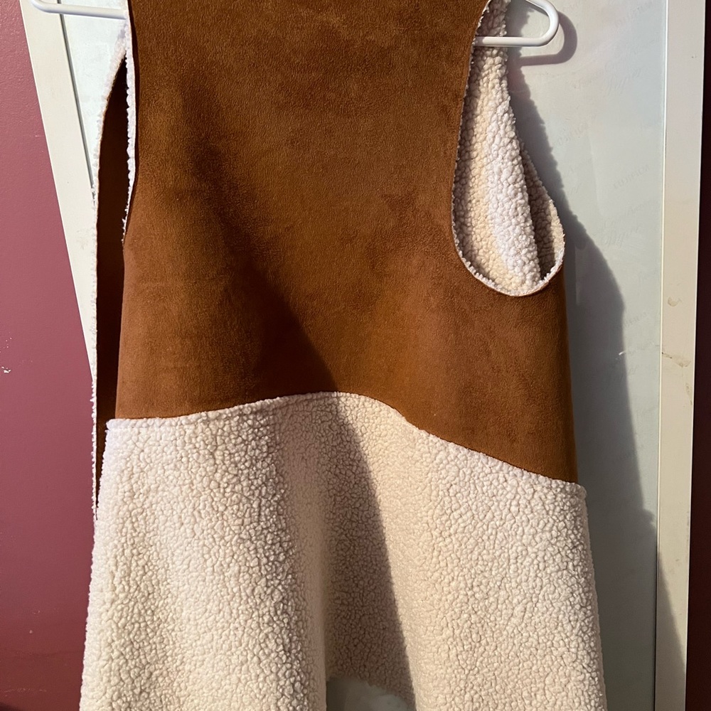 Wool brown vest